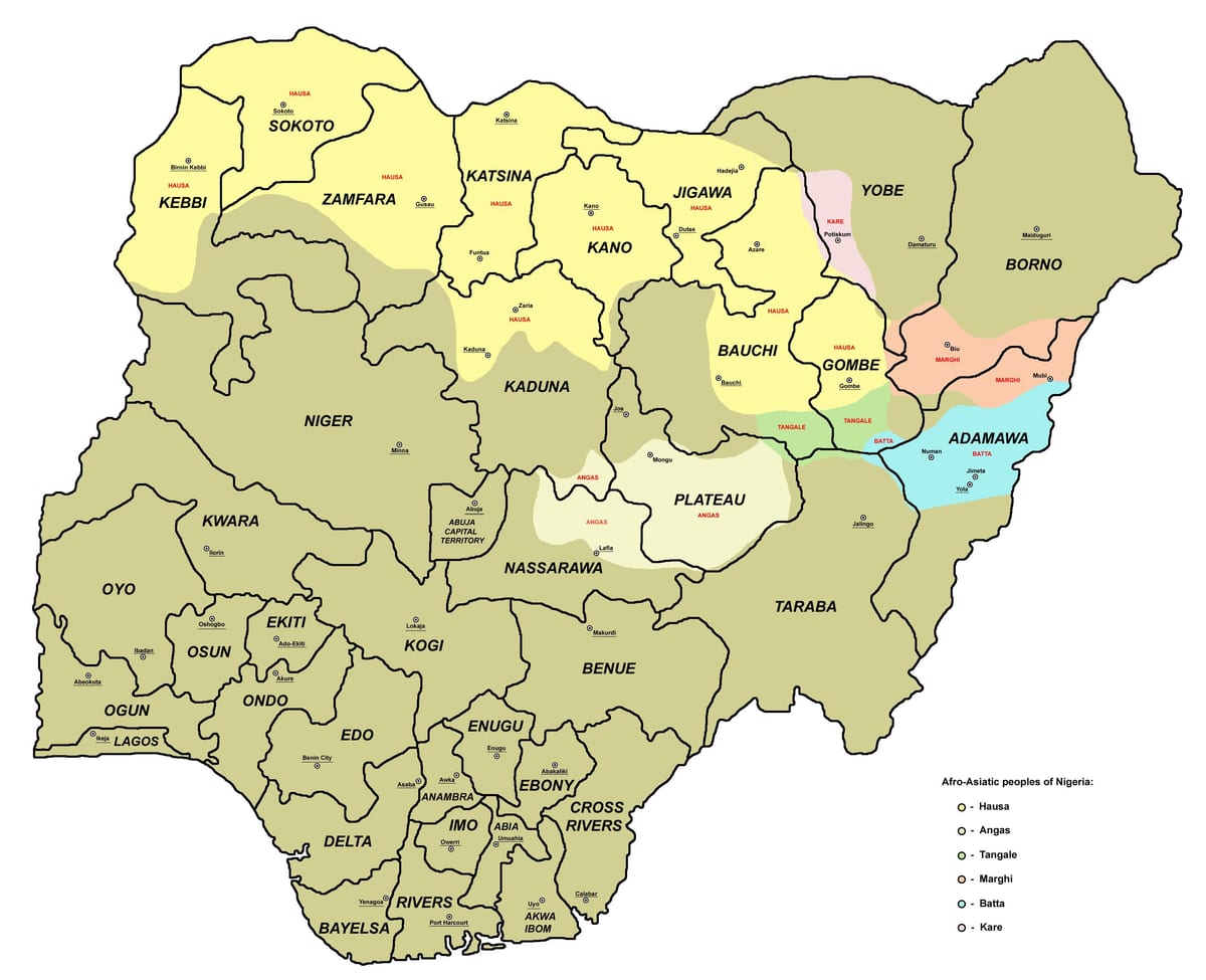 mapa nigeria erakutsiz 36 batuetan eta beren hiriburuetan